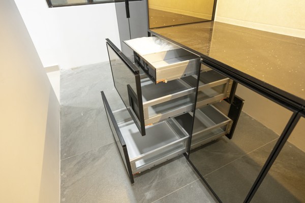 BLENO Base Drawer Soft Close (2 in 1) 2 BLENO Base Drawer Soft Close (2 in 1) 2