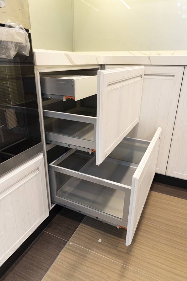 BLENO Base Drawer Soft Close (2 in 1) V2 BLENO Base Drawer Soft Close (2 in 1) V2