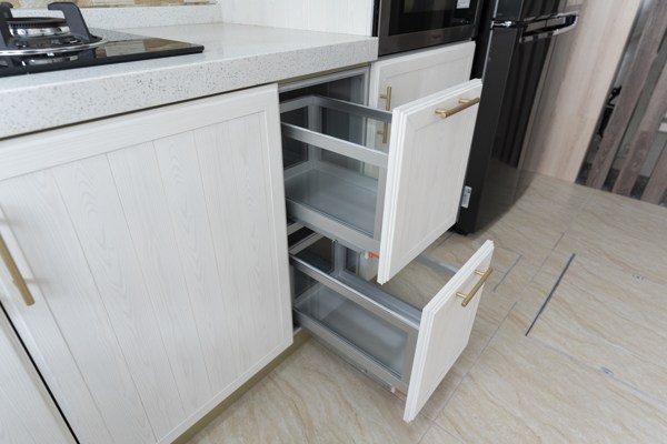 BLENO Sauce Drawer Soft Close 1 BLENO Sauce Drawer Soft Close 1