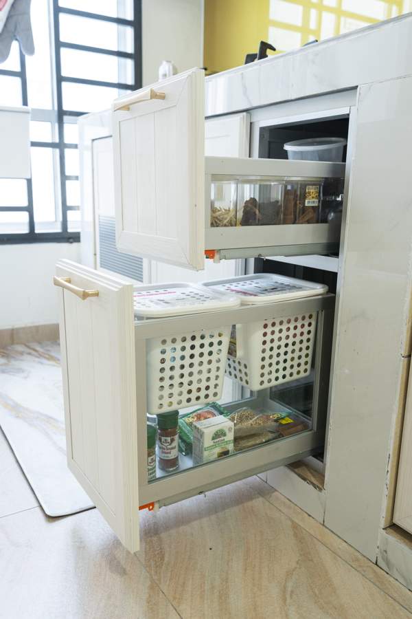 BLENO Sauce Drawer Soft Close V1 BLENO Sauce Drawer Soft Close V1