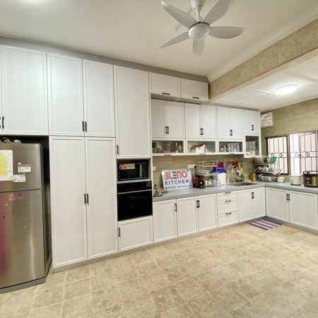 BLENO Woodgrain Aluminium Kitchen Cabinet 12